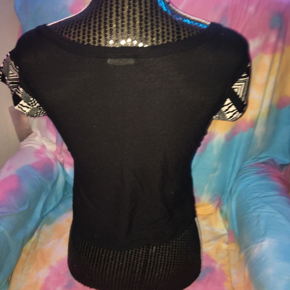 Crop top - Picture 2 of 2